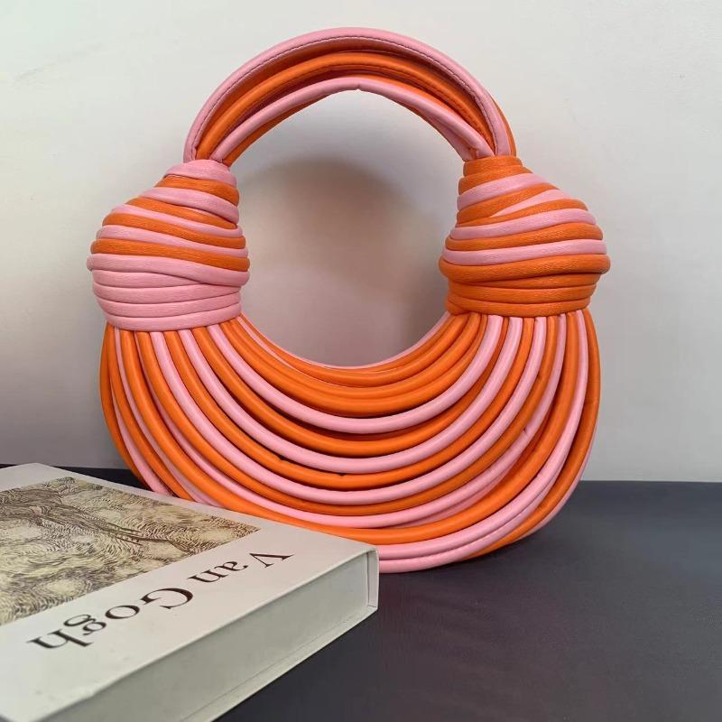 Heiß verkaufende neue Mode Nudeltasche personalisiertes Design vielseitige Knödeltasche handgewebt geknotete Schulter Damentasche