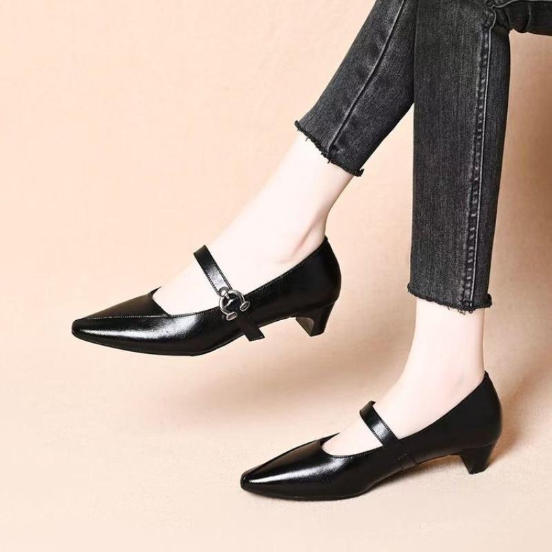 

Женские туфли-лодочки с острым носом - Новый стиль, Женская кожаная обувь на среднем каблуке с толстым каблуком, Туфли в ретро-стиле 35 чёрный