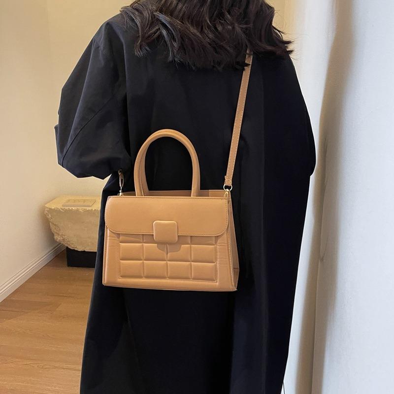 Fashion handbag bag women's new simple small square bag personalized shoulder bag trendy casual messenger bag