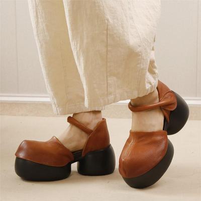 Vintage Genuine Leather Sandals Round Toe Solid Color Versatile Women's Platform Shoes