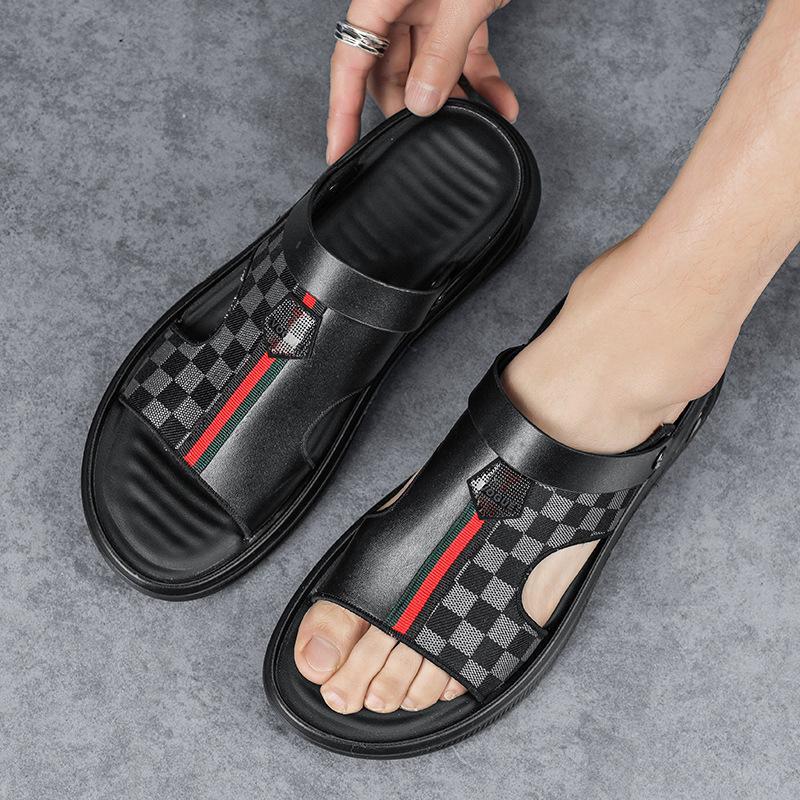 Men's Sandals Summer Driving Sports Casual Versatile Slippers Comfortable and Breathable Soft-soled Non-slip Beach Sandals