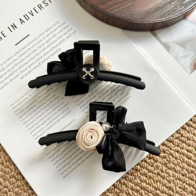 1 pince à cheveux élégante camélia nœud perle d'imitation, haut de gamme, style chic tempérament, pince à cheveux en tissu style coréen