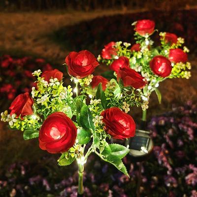 Solar 7-Head Rose Outdoor LED Flower Lights for Courtyard Décor