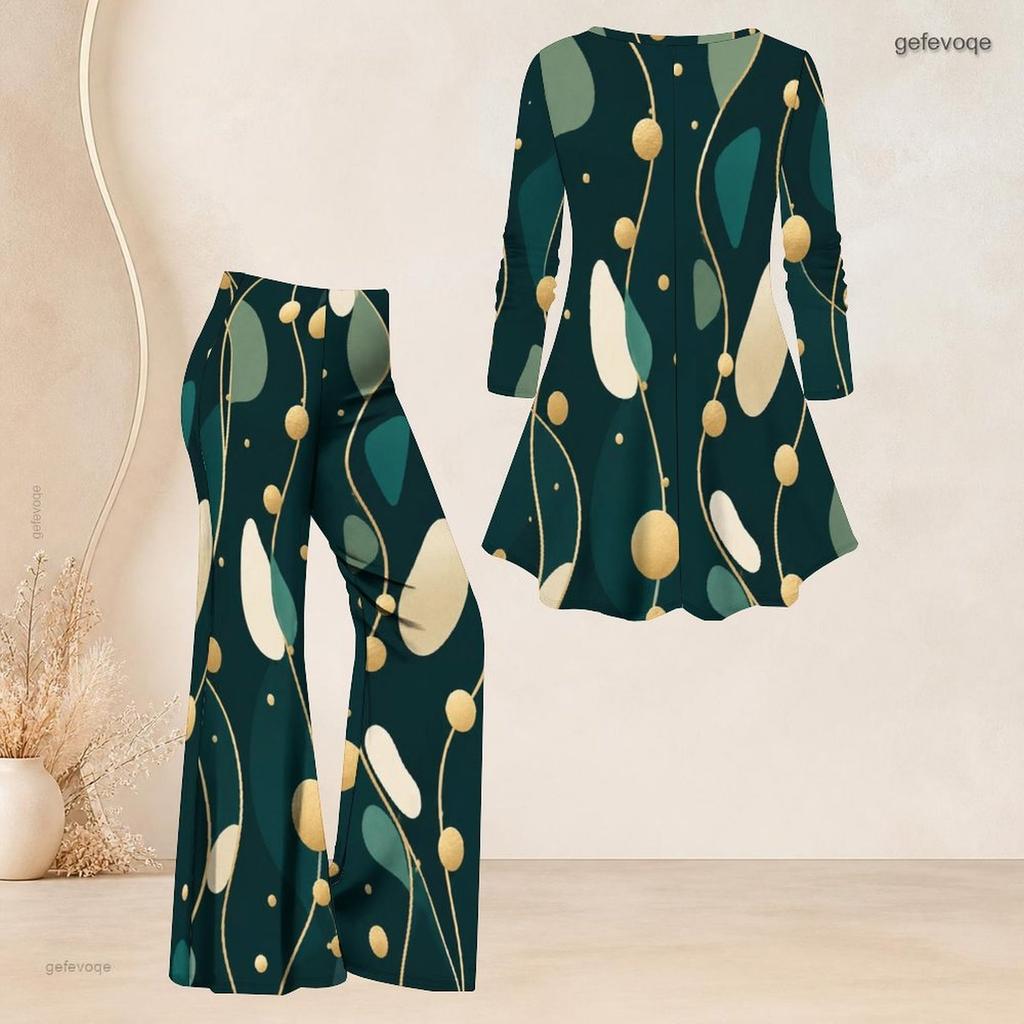 Women Plus Size Black Printed V Neck Three Quarter Sleeve Flared Top And Flared Pants Two Piece Set