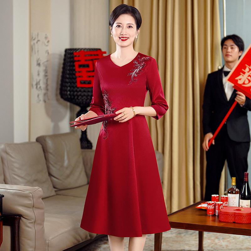 Mom Wedding Dress Female Happy Mother-in-law Wedding Dress Noble High-end Light Mother-in-law Toasting Dress Wedding Dress