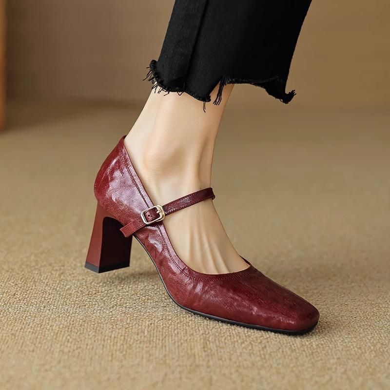 Soft Sheepskin High Heels For Women Black 2026 Spring French Retro Square Toe Thick Heel Shallow Mouth Women Single Shoes