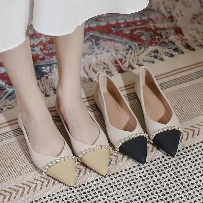 Fashion Soft Bottom Women's Flat Shoes On Promotion Comfortable and Elegant Lastest Wholesale Popular Casual Y2k Spring Ladies Footwear