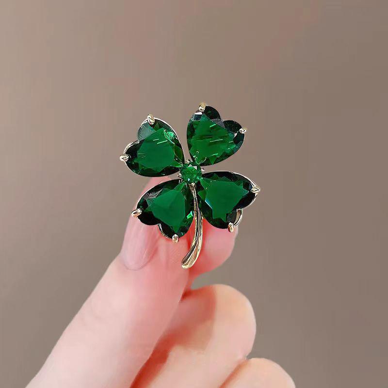 

Элегантные броши лавандового цвета для женщин, хрустальные броши-букеты со стразами, лацканные булавки для одежды, пальто, костюма, модные блестящие украшения, подарки