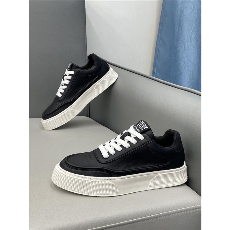 Autumn new leather soft-soled breathable shoes sports and leisure board shoes bc