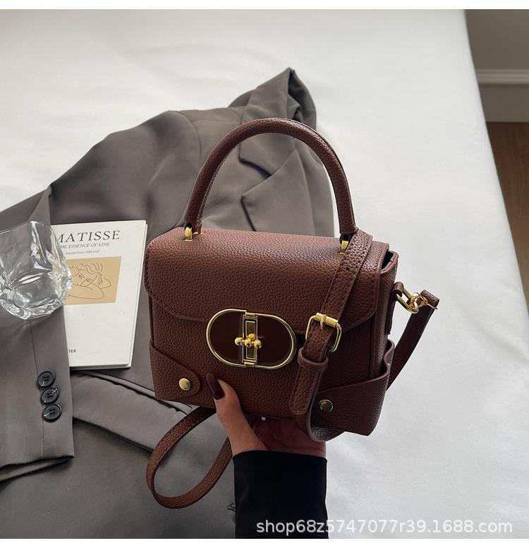 

2025 new bag women s bag high-end versatile handbag fashion niche shoulder messenger bag commuter box bag