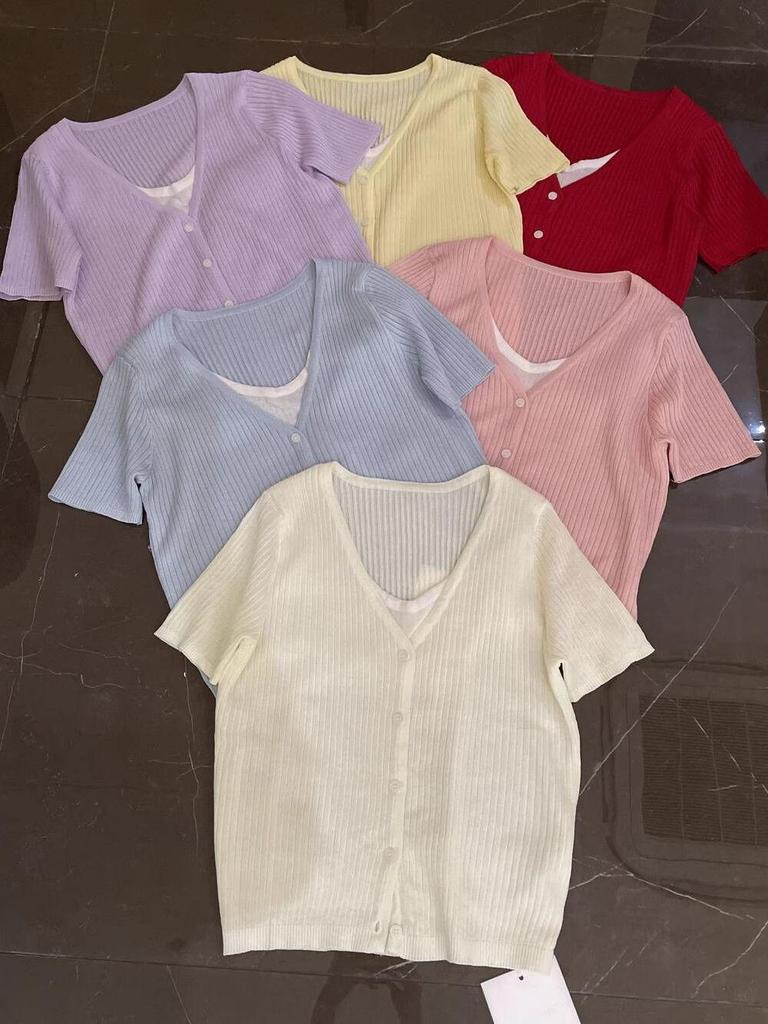 Korean Style V-Neck Two-in-One Knitwear: Summer 2025 Short-Sleeved T-Shirt.