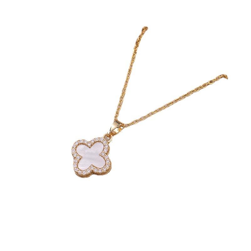 Bunte vierblättrige Gras-Zirkon-kleine und luxuriöse neue Design-Sinn-Anhänger-Temperament-Glücksgras-Halskette