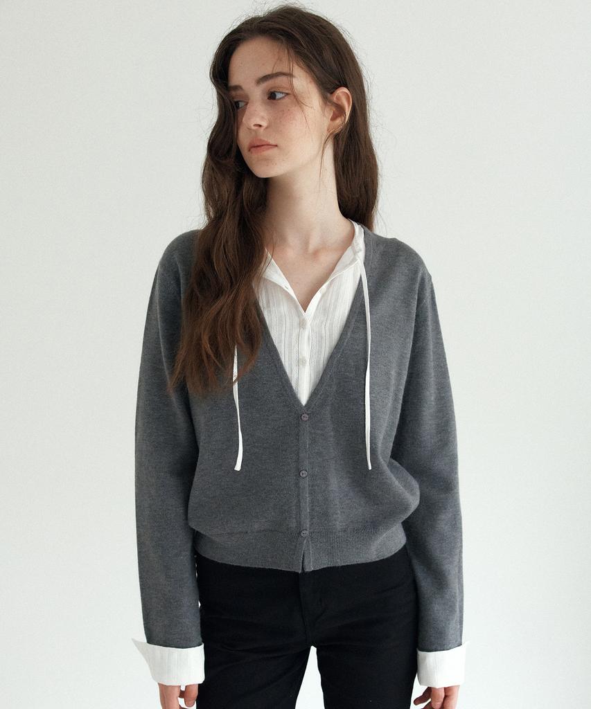 YUPPE Collared V-Neck Knit_Gray