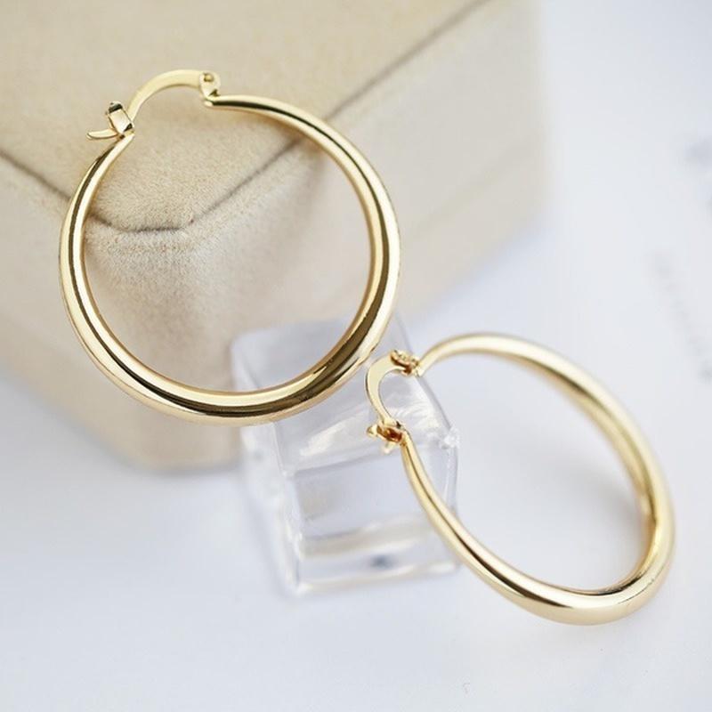 Women's Fashion Earrings Simple Hoop Earrings for Party Wedding Gift Jewelry