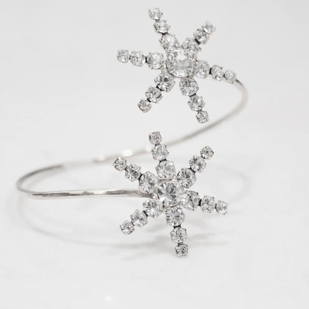 

Stonefans Снежинка на руку, ювелирные изделия, женский браслет со стразами, аксессуары для бикини Rave, эстетичная модная вечеринка, украшение, подарки Silver Arm Chain