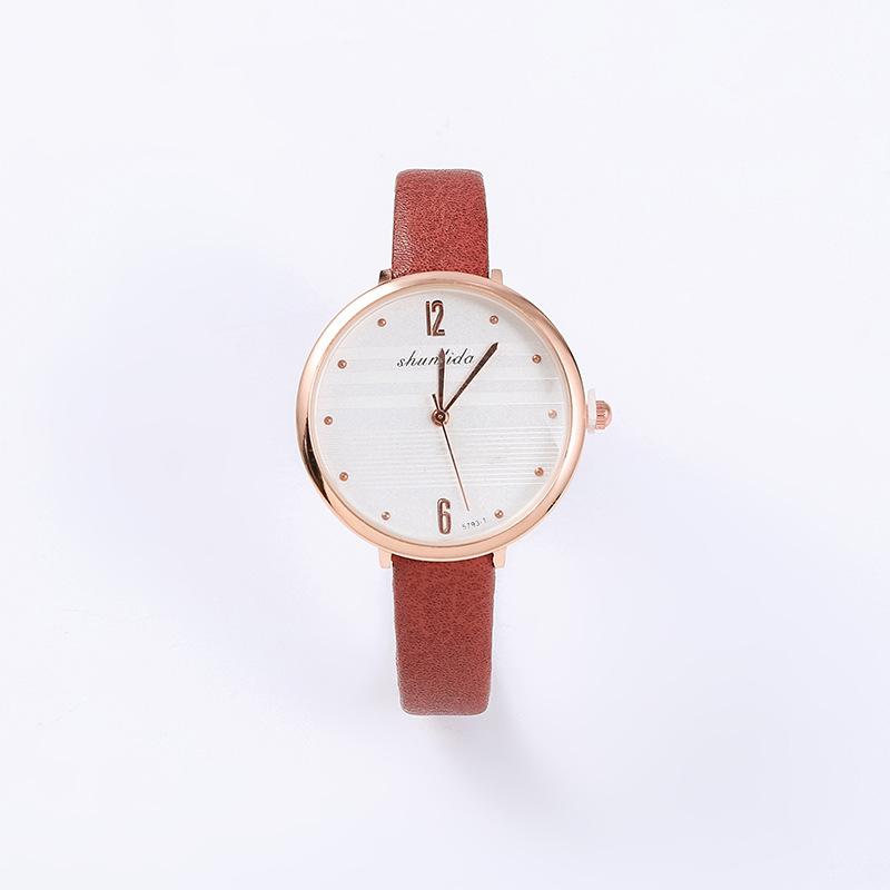 

Модные повседневные часы на ремешке Кварцевые часы Простые и свежие Студенческие часы Женские часы Часы красный