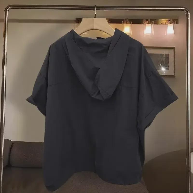 Trendy sommer-hettegenser for menn i ensfarget glidelås med lommedesign – kortermet T-skjorte med løs passform