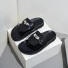 Echte Leder Outdoor-Flip-Flops mit dicker Sohle und goldener Schnalle