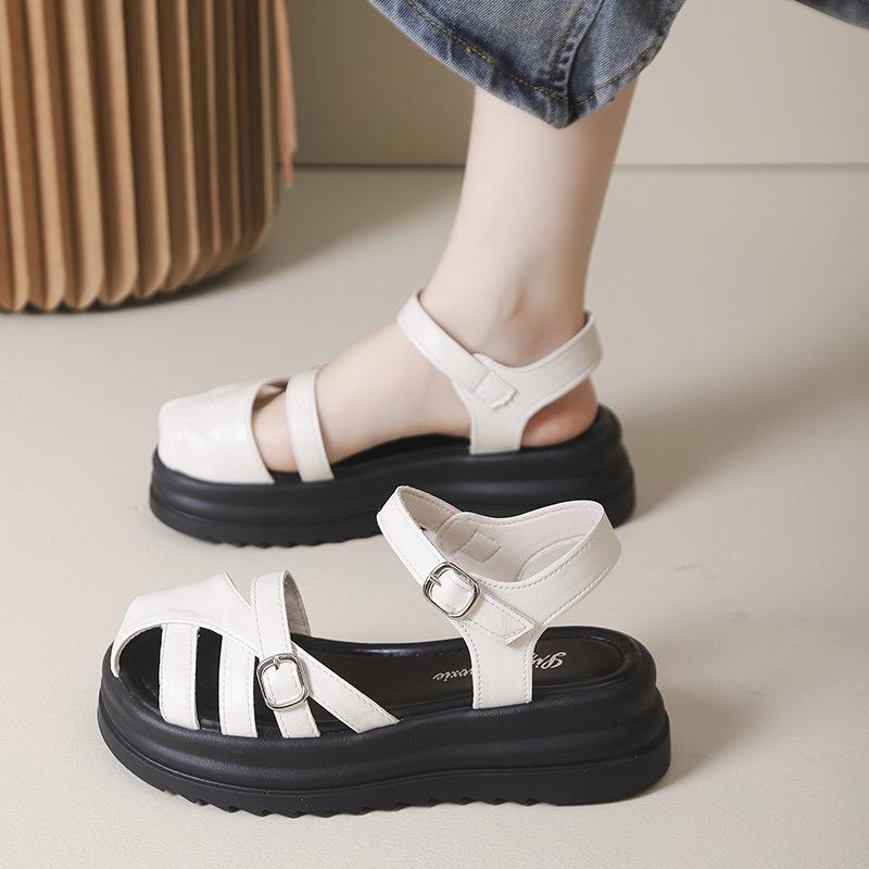 2025 New Summer French Beautiful Thick-soled Bag Head Sandals Women Wear Versatile Roman Shoes with Skirts Pig Cage Shoes