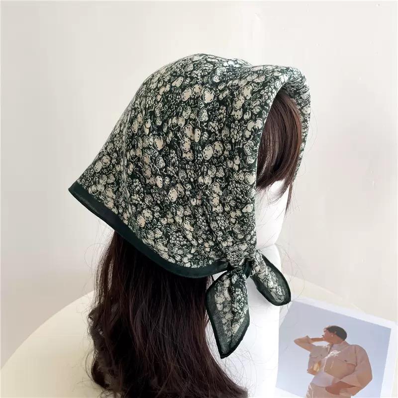 2024 Luxury Animals Floral Print 70cm Cotton Velvet Square Scarf for Women Soft Neckerchief Lady Hijab Neck Tie Hair Headbands