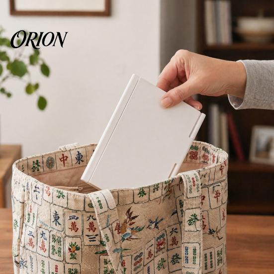 Mahjong Karten-Organizer Halter für Tisch, Einschubständer unter der Matte, 3D-gedruckter schräger Sicht-Displayständer Amerikanischer Ständer