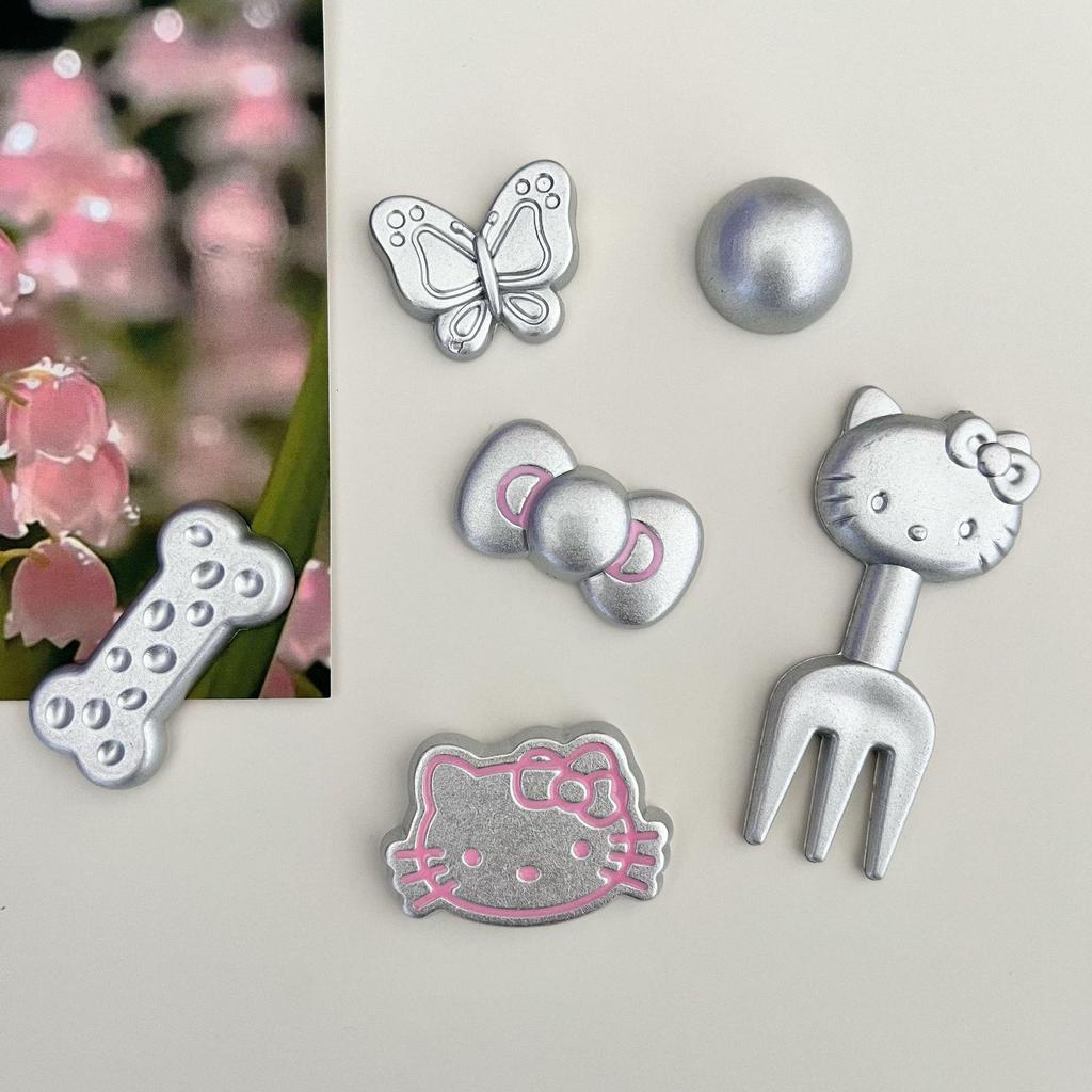 Silver Series KT Cat Refrigerator Magnets - Cute & Stylish Magnetic Pegboard Decorations for Your Home!