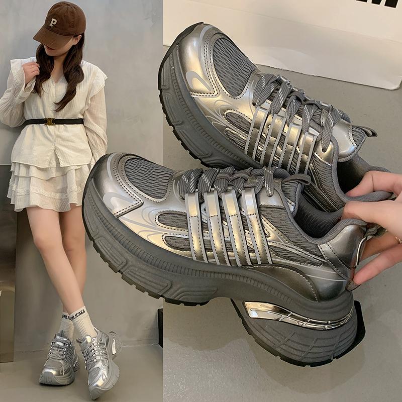 

Fashion Autumn New Breathable Boys Sports Shoes Mid To Large Running Shoes Soft Sole Lightweight Casual Shoes 35 серый