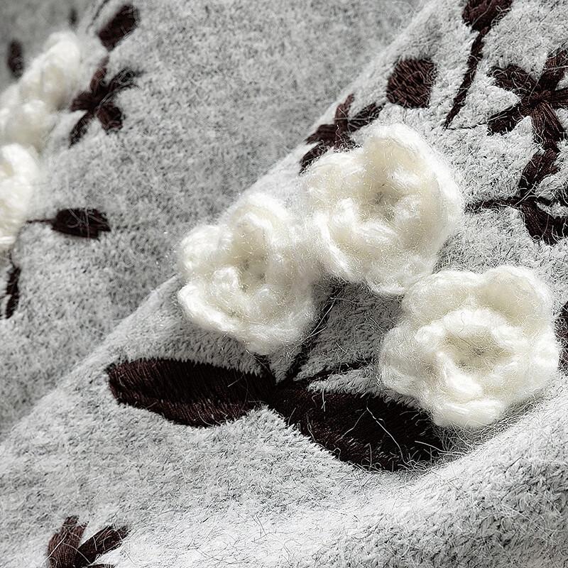 Women's Wool Blend V-Neck Floral Embroidered Vest