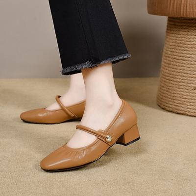 Mary Jane Schuhe mit flachem Ausschnitt Damen Frühling und Sommer schlichtes Temperament kleine einzelne Schuhe mit Perle dickem Absatz Vier-Jahreszeiten-Schuhe