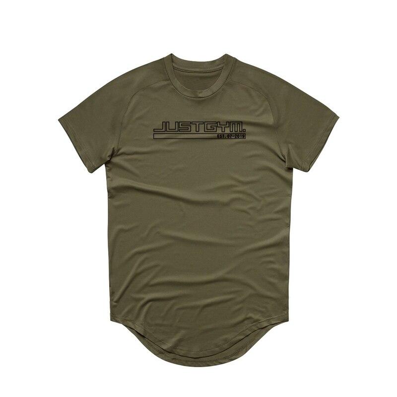 Muscleguys Summer Men's Fitness Breathable Sweatwicking T-Shirt High Quality Streetwear Casual Short Sleeve