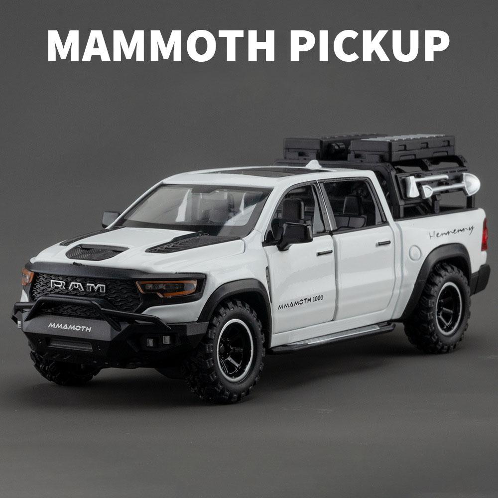 1:32 Mammoth Pickup Toy Car Model Alloy Diecast Doors Opened Sound Light Pull Back Truck Vehicle Models for Boys Kids Gifts