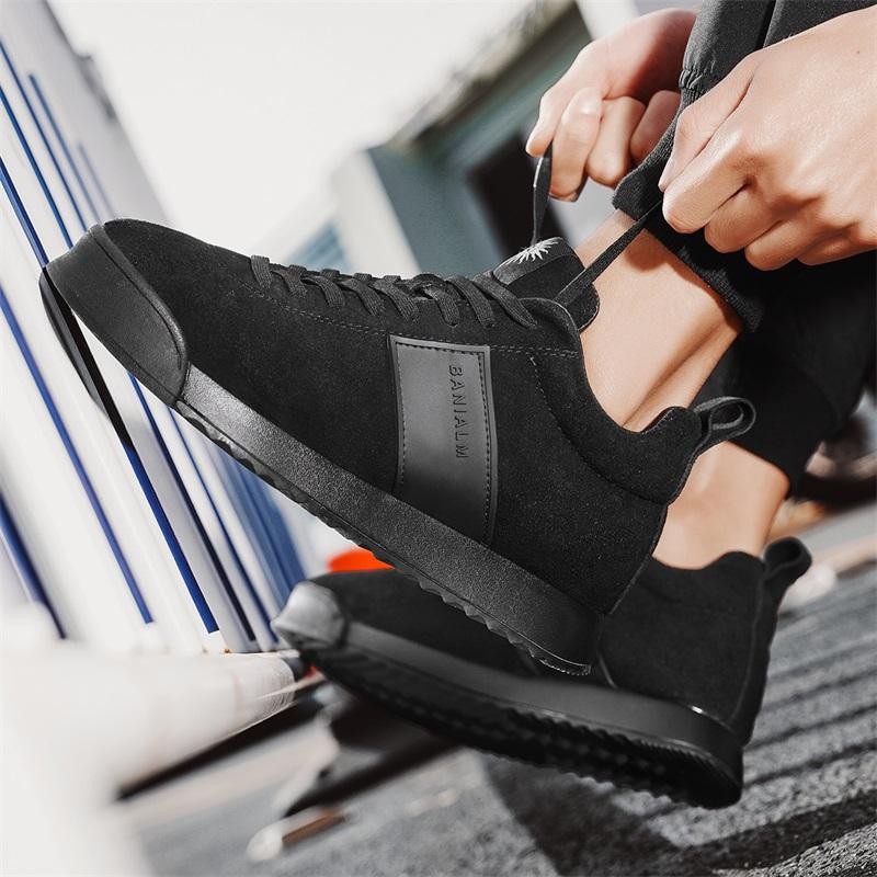 Fashion 2025 New Men Retro Versatile Original Sports Shoes Casual Outdoor Walking Soft Non-slip Mens Trainers Male Campus Court Workout