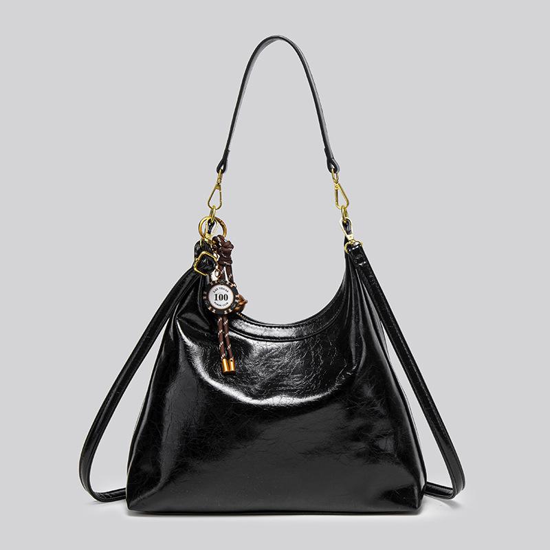 

Retro texture commuter bag women s large capacity 2025 new autumn and winter versatile casual shoulder commuter bag tote bag чёрный