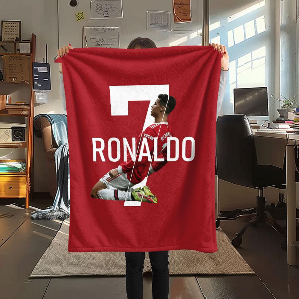 1PC CR7 Patterned Flannel Blanket Suitable For All Seasons for Home Decor Warmth and Comfort Gifts Holiday Present