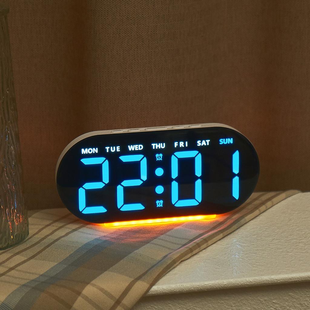 שעון לילה רב-תכליתי LED עם תצוגת טמפרטורה, תאריך ואזעקה לקישוט חדר השינה