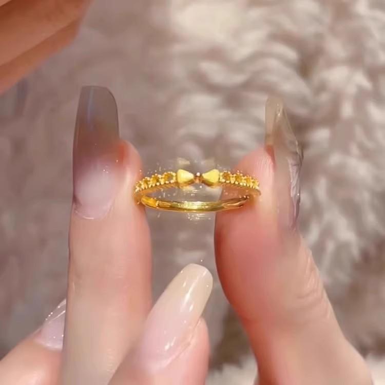 Princess on the Run: Adjustable Bow Ring - Sweet, Elegant, and Versatile Design for Women