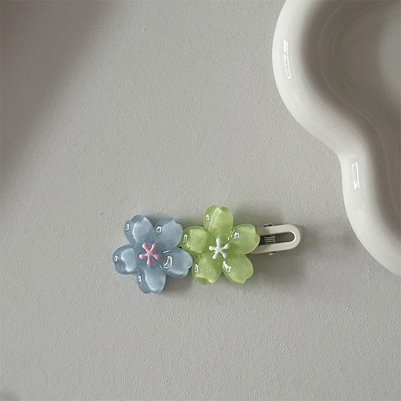 Summer Fresh Flower Hairpin Sweet Girls Sakura Side Clips Bangs Hair Clips For Women Headwear Hair Accessories