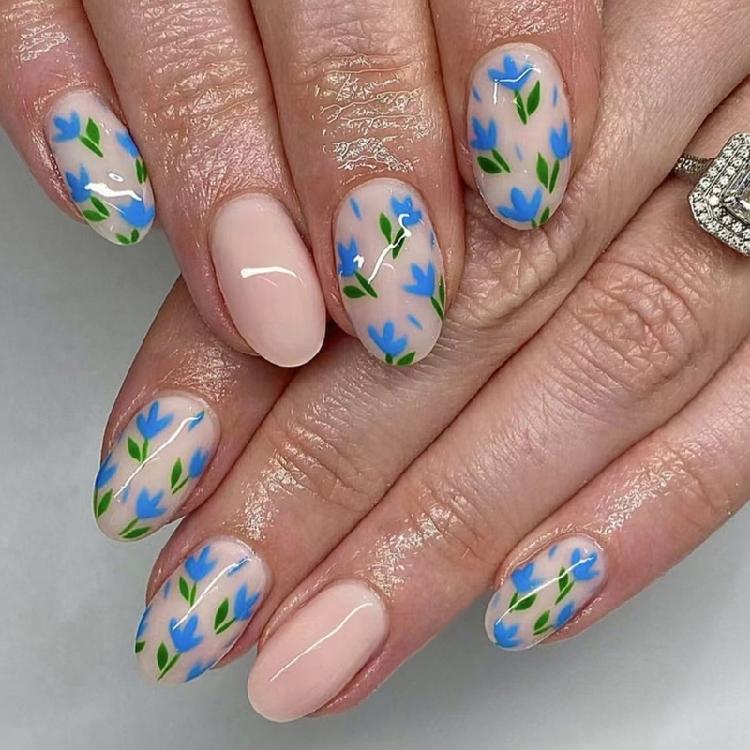 24Pcs Press on Nail Almond Glues on Nail French Fake Nail Designs False Nail Artificial Nail Gifts for Women Girls