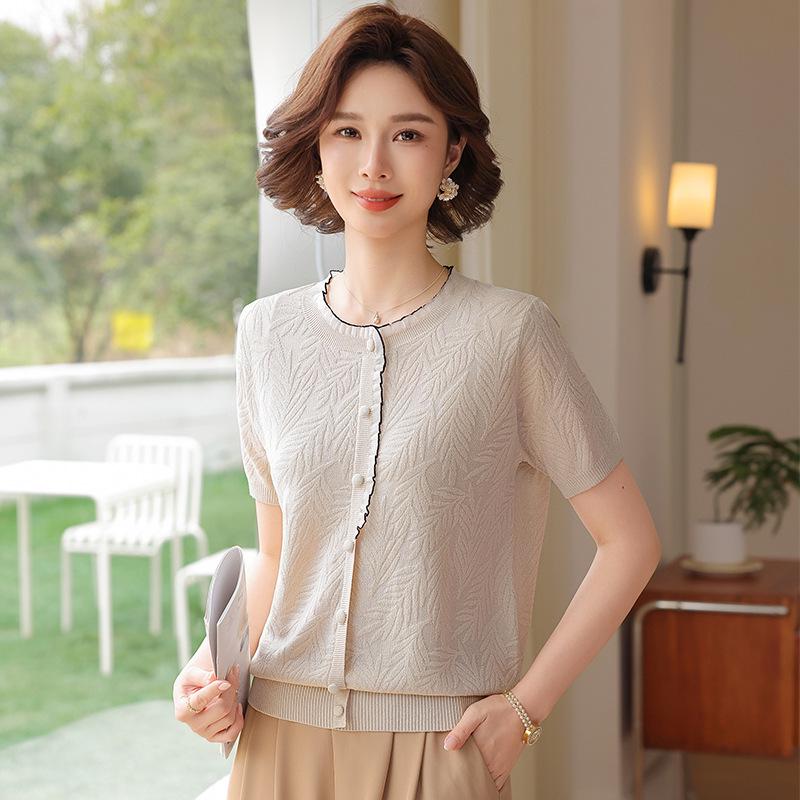 

Mom s Summer Ice Silk Short-Sleeve T-shirt - 2026 New Style for Middle-Aged and Elderly Women L (Up to 105 lbs) бежевий