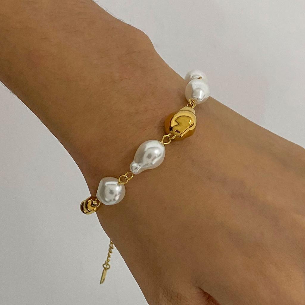 European INS Baroque Pearl Stainless Steel Bracelet, High-end Luxury Niche Titanium Steel Wrist Jewelry for Women