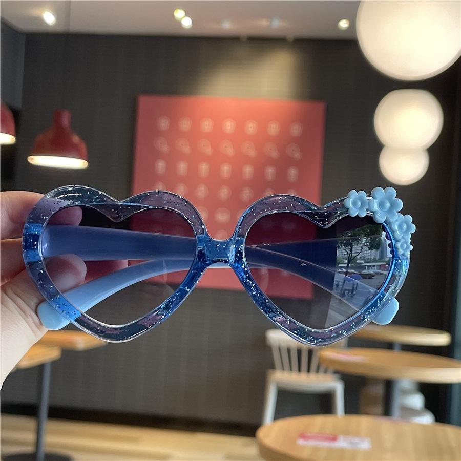 

2023 Heart-shaped Baby Sunglasses with UV Protection & Flower Accents