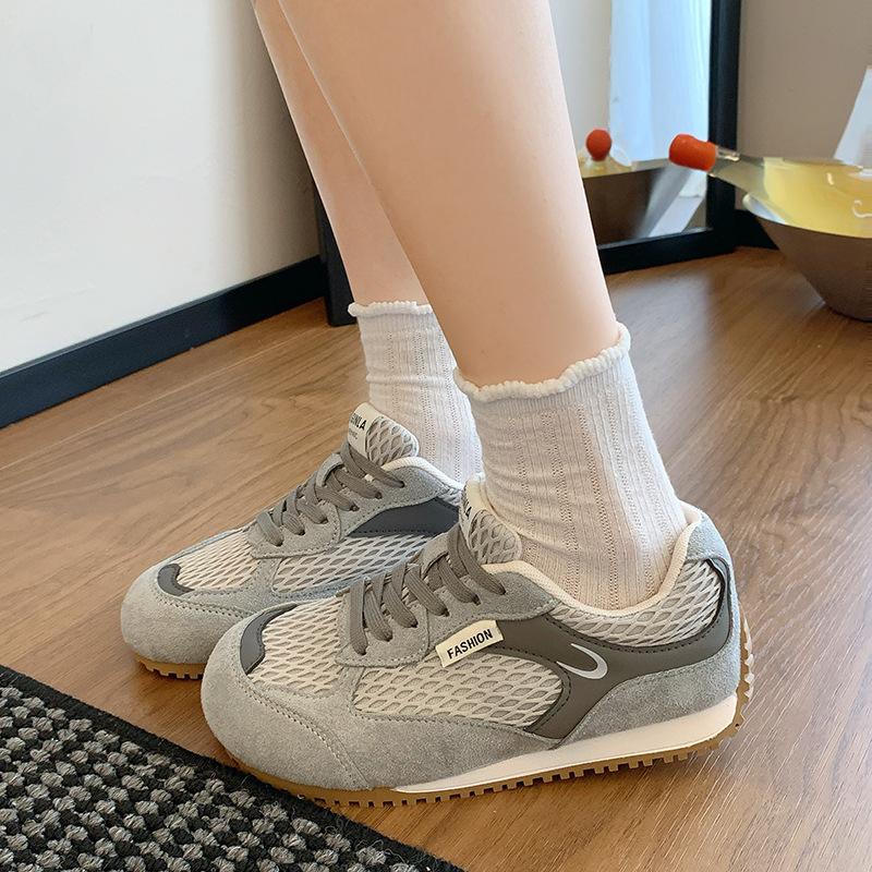 

Retro soft sole lace-up women s summer and autumn new color matching sports and leisure shoes flat bottom 40 серый