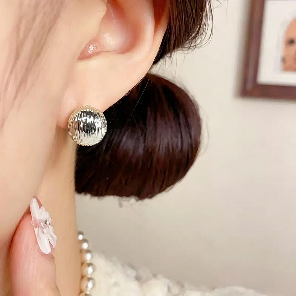 Elegant Textured Ball Stud Earrings for Women – Versatile, Simple, and Luxurious