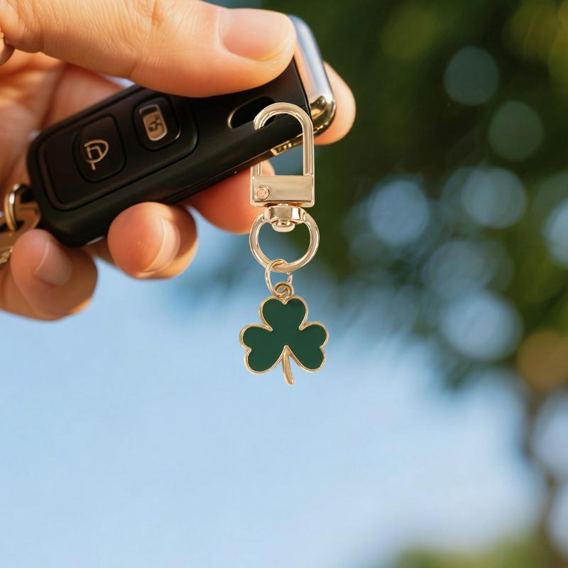 5/10Pcs Alloy Green Clover Leaf Shaped Keychain Minimalist Style Bag Charm Used For Diy Jewelry Accessories Holiday Gifts