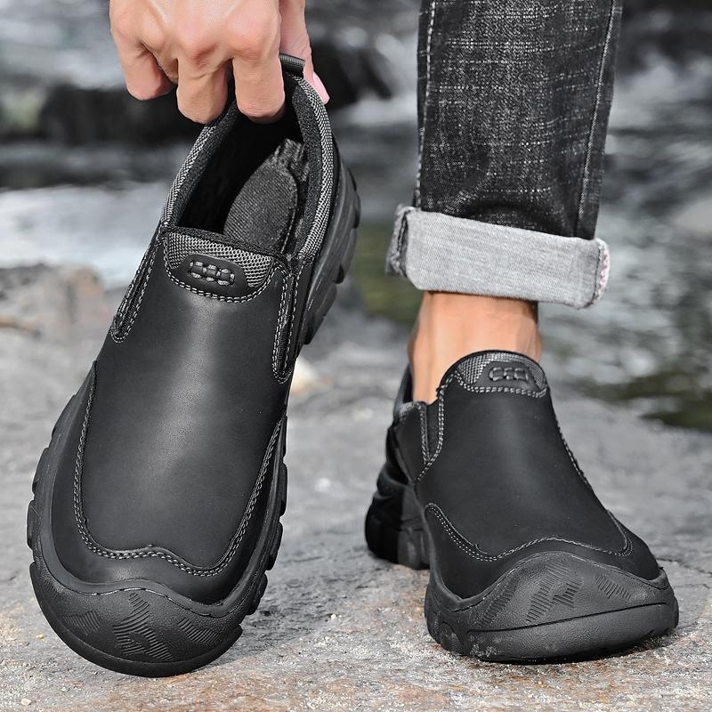 Hand Stitched Male's Leather Hiking Boots Outdoor Sneakers Walking Shoes Antiskid Travel Trainers Men's Slip On Shoes