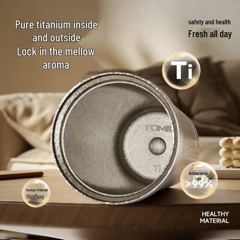 TOMIC Large Capacity Insulated Water Bottle with Titanium Lid