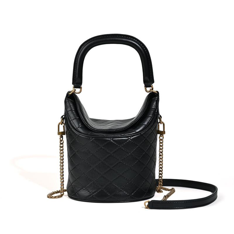 New Leather Bucket Bag Classic High-end Sense Versatile Diamond Chain Fashion Messenger Women's Bag