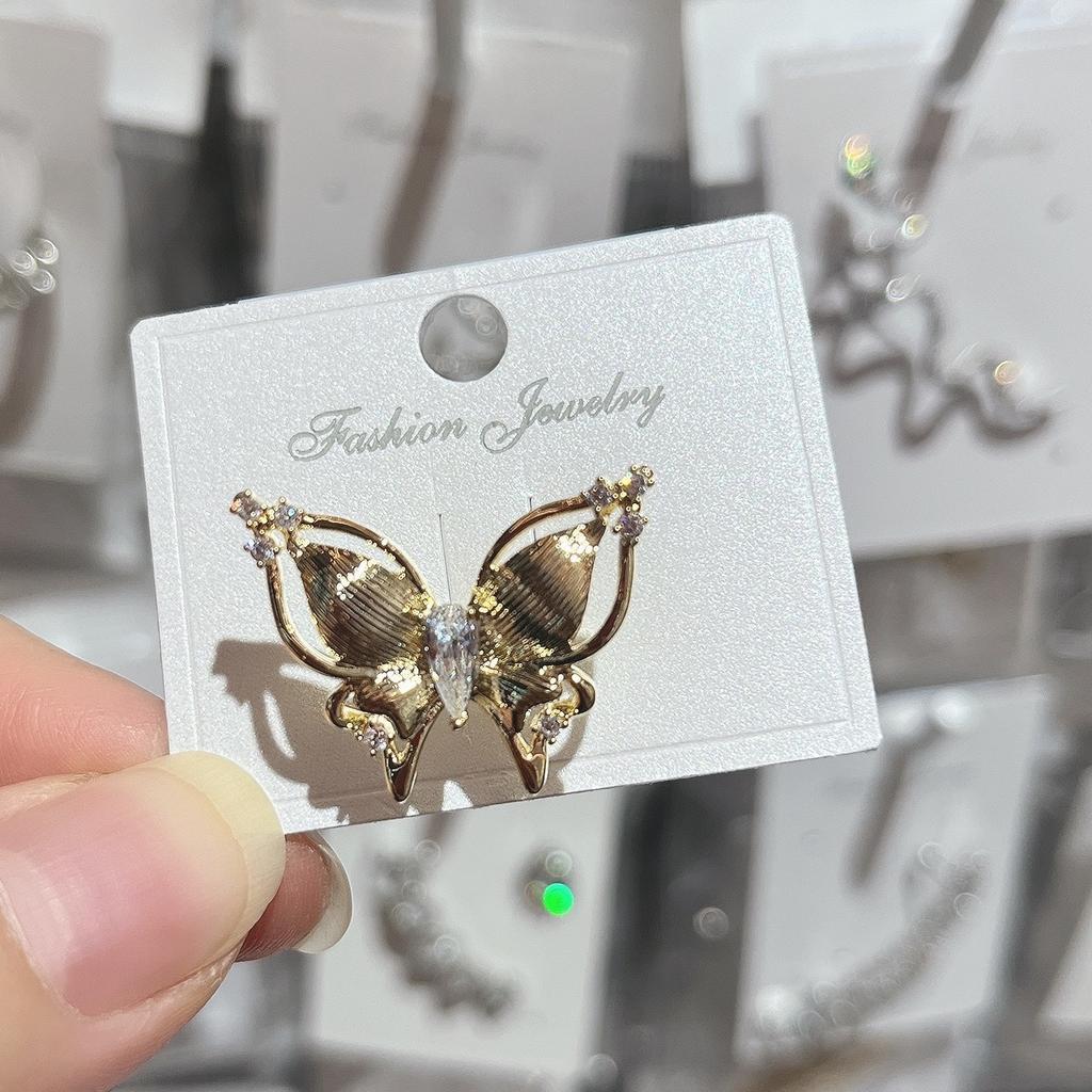 Butterfly Elf Personality, Sweet and Cool Without Ear Holes, Ear Bone Clip Temperament, Niche and Cold Style, High-end Feeling, Ear Clip Earrings