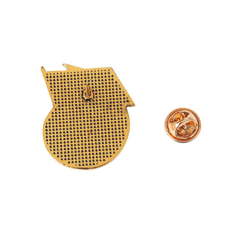 Soviet Rice Ear Star Brooch: Unisex Party Emblem Medal Pin