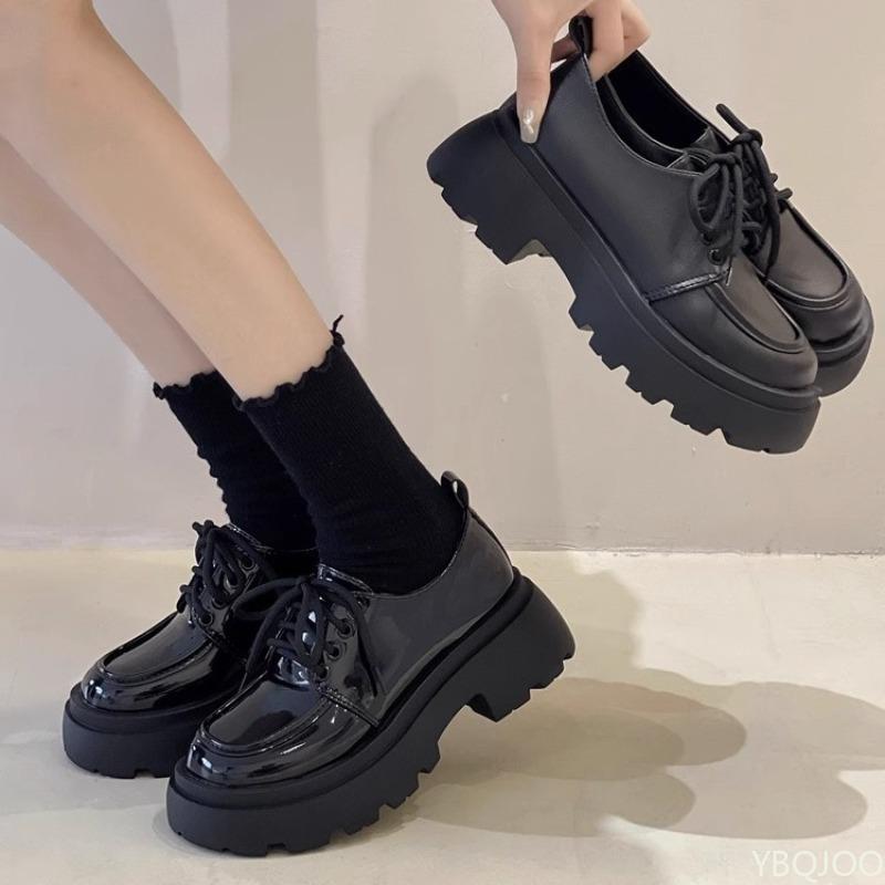 Fashion Women's flat shoes autumn black fashionable comfortable leather shoes lace up outdoor casual versatile women's shoes